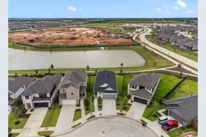 724 Lake Lacosta Drive, Katy, TX 77493 - Photo 45