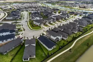 724 Lake Lacosta Dr, Katy, TX 77493 - Photo 49