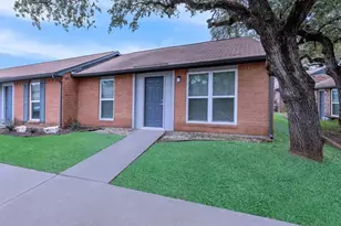 900 Westwood Dr, Round Rock, TX 78681 - Photo 3