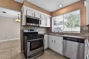 3423 Green Fields Dr, Sugar Land, TX 77479 - Photo 13