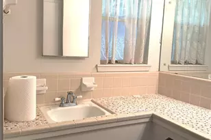 1036 8th St, Hempstead, TX 77445 - Photo 15