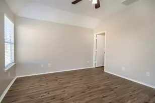 4435 Plumeria Ave, Baytown, TX 77521 - Photo 9