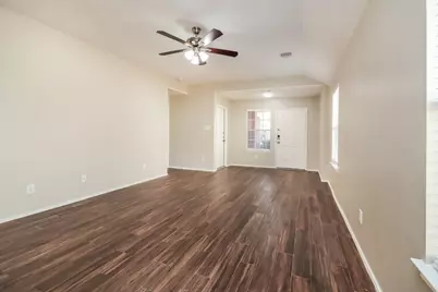 4435 Plumeria Avenue, Baytown, TX 77521 - Photo 5