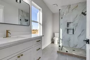 7016 Delesandri Dr, Hitchcock, TX 77563 - Photo 3