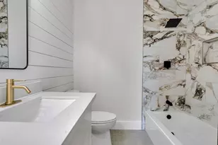 7016 Delesandri Dr, Hitchcock, TX 77563 - Photo 19