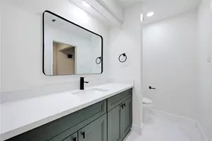 16310 Havenhurst Dr, Houston, TX 77059 - Photo 19