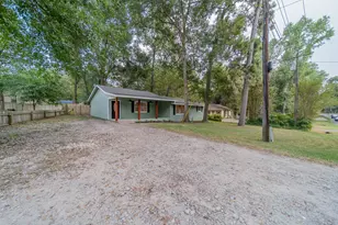 5739 Skylane Dr, Montgomery, TX 77316 - Photo 1