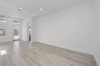 1707 Sterling Water Drive, Missouri City, TX 77459 - Photo 11