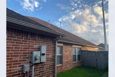 13110 Imperial Shore Drive, Pearland, TX 77584 - Photo 3