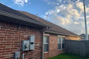 13110 Imperial Shore Dr, Pearland, TX 77584 - Photo 3