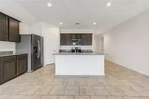 7547 Cattle Walker Ct, Rosharon, TX 77583 - Photo 7