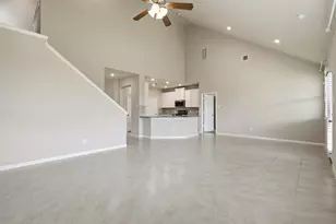 2413 Olancha Dr, Rosharon, TX 77583 - Photo 11
