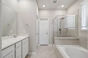 2413 Olancha Dr, Rosharon, TX 77583 - Photo 21