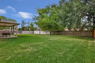 110 S Diamondhead Blvd, Crosby, TX 77532 - Photo 5