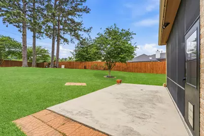 167 April Waters Drive W, Conroe, TX 77356 - Photo 35