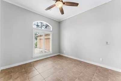 167 April Waters Drive W, Conroe, TX 77356 - Photo 27