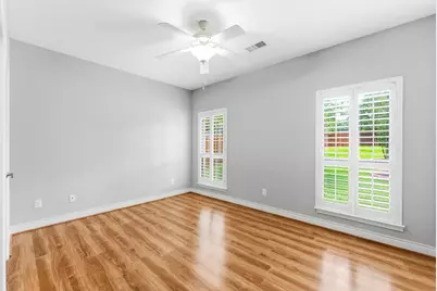 167 April Waters Drive W, Conroe, TX 77356 - Photo 33