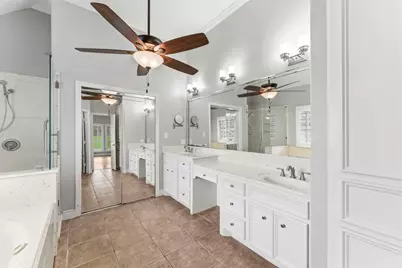167 April Waters Drive W, Conroe, TX 77356 - Photo 7
