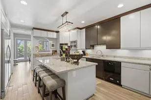113 Sage Rd, Houston, TX 77056 - Photo 13