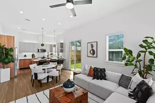 2593 Paul Quinn St, Houston, TX 77091 - Photo 9