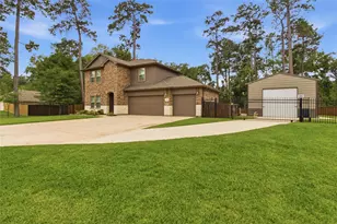 3007 Roman Forest Blvd, New Caney, TX 77357 - Photo 1