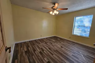 2207 Gontier Dr, Bay City, TX 77414 - Photo 29