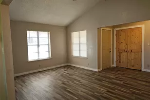 2207 Gontier Dr, Bay City, TX 77414 - Photo 11