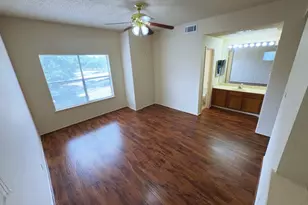 7900 Bissonnet St, Houston, TX 77074 - Photo 9