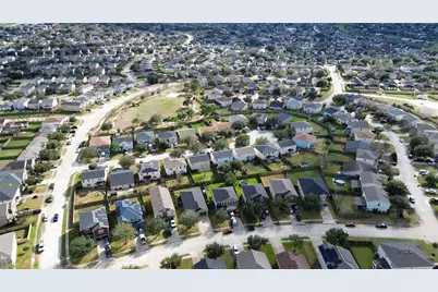 7910 Moss Springs Court, Cypress, TX 77433 - Photo 27