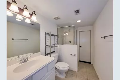704 E 9th Street, Houston, TX 77007 - Photo 37