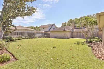 9110 Abbeydale Drive, Houston, TX 77031 - Photo 31