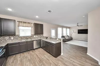 17714 Wooded Bend Path, Humble, TX 77346 - Photo 9