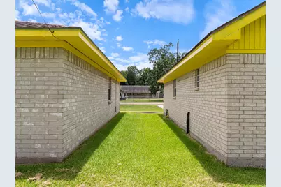 314 Rorem Avenue, Palacios, TX 77465 - Photo 29