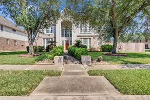 3902 Breaux Bridge Ln, Sugar Land, TX 77479 - Photo 3