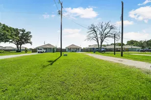 1620 23rd St, Hempstead, TX 77445 - Photo 3