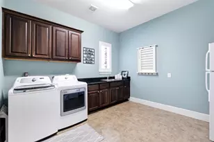 10330 Grape Creek Grove Ln, Cypress, TX 77433 - Photo 19