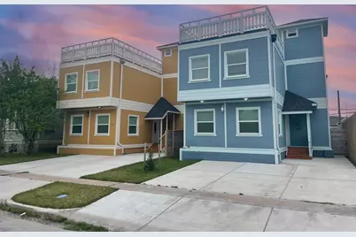 4013 Avenue N 1/2, Galveston, TX 77550 - Photo 1