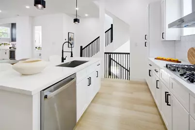 1214 W 24th Street #E, Houston, TX 77008 - Photo 13