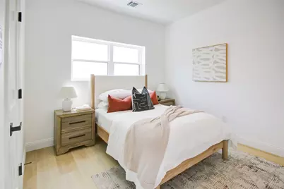 1214 W 24th Street #E, Houston, TX 77008 - Photo 5