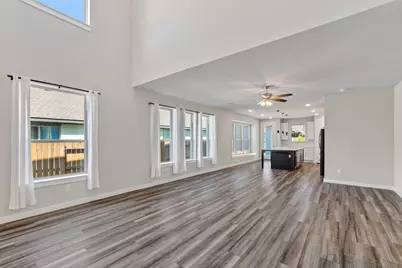 706 Santa Elena Trail, Conroe, TX 77304 - Photo 11