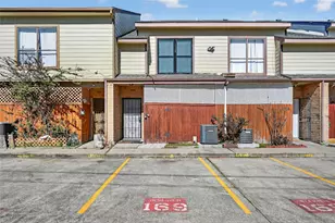 9803 Club Creek Dr, Houston, TX 77036 - Photo 33