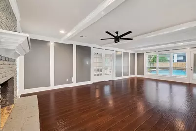 2402 Oak Shores Drive, Houston, TX 77339 - Photo 3