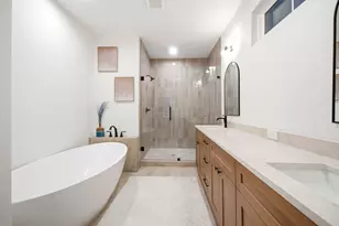 2212 Lou Ellen Ln, Houston, TX 77018 - Photo 35