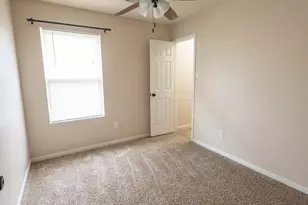 8018 Sesame St, Baytown, TX 77521 - Photo 15