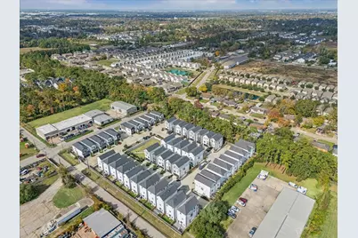 3710 Creekmont Gardens Lane, Houston, TX 77091 - Photo 35