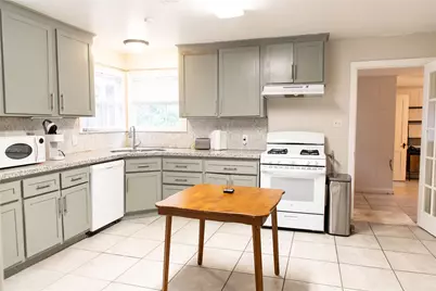 4038 Blue Bonnet Boulevard, Houston, TX 77025 - Photo 15