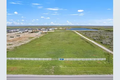 667 Highway 87, Port Bolivar, TX 77650 - Photo 5