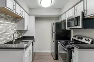 10700 Fuqua St, Houston, TX 77089 - Photo 3