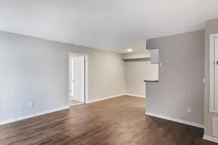 10700 Fuqua St, Houston, TX 77089 - Photo 7