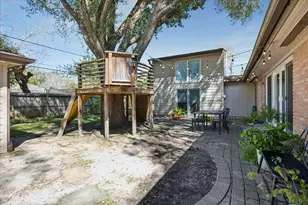 5726 Stillbrooke Dr, Houston, TX 77096 - Photo 29